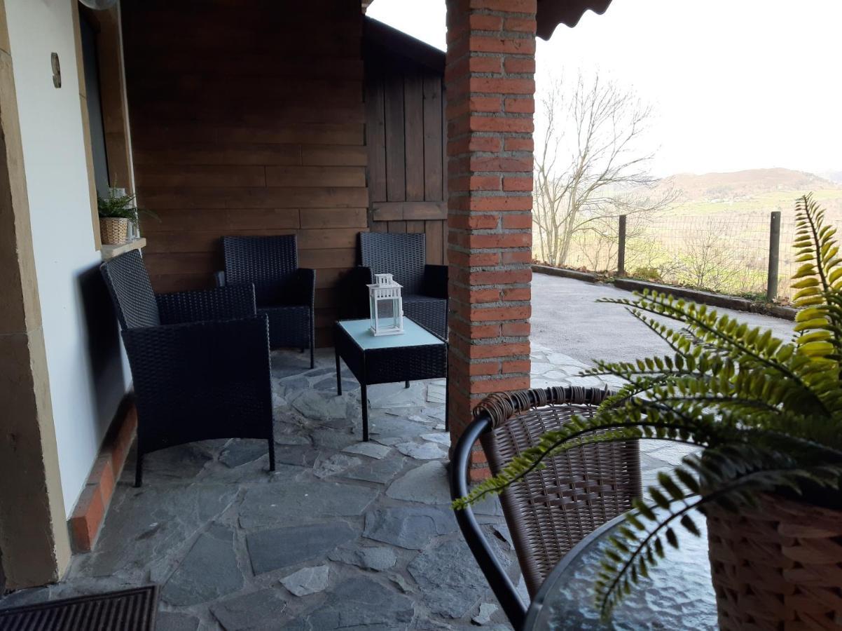 Apartamentos El Llanin Onís Kültér fotó